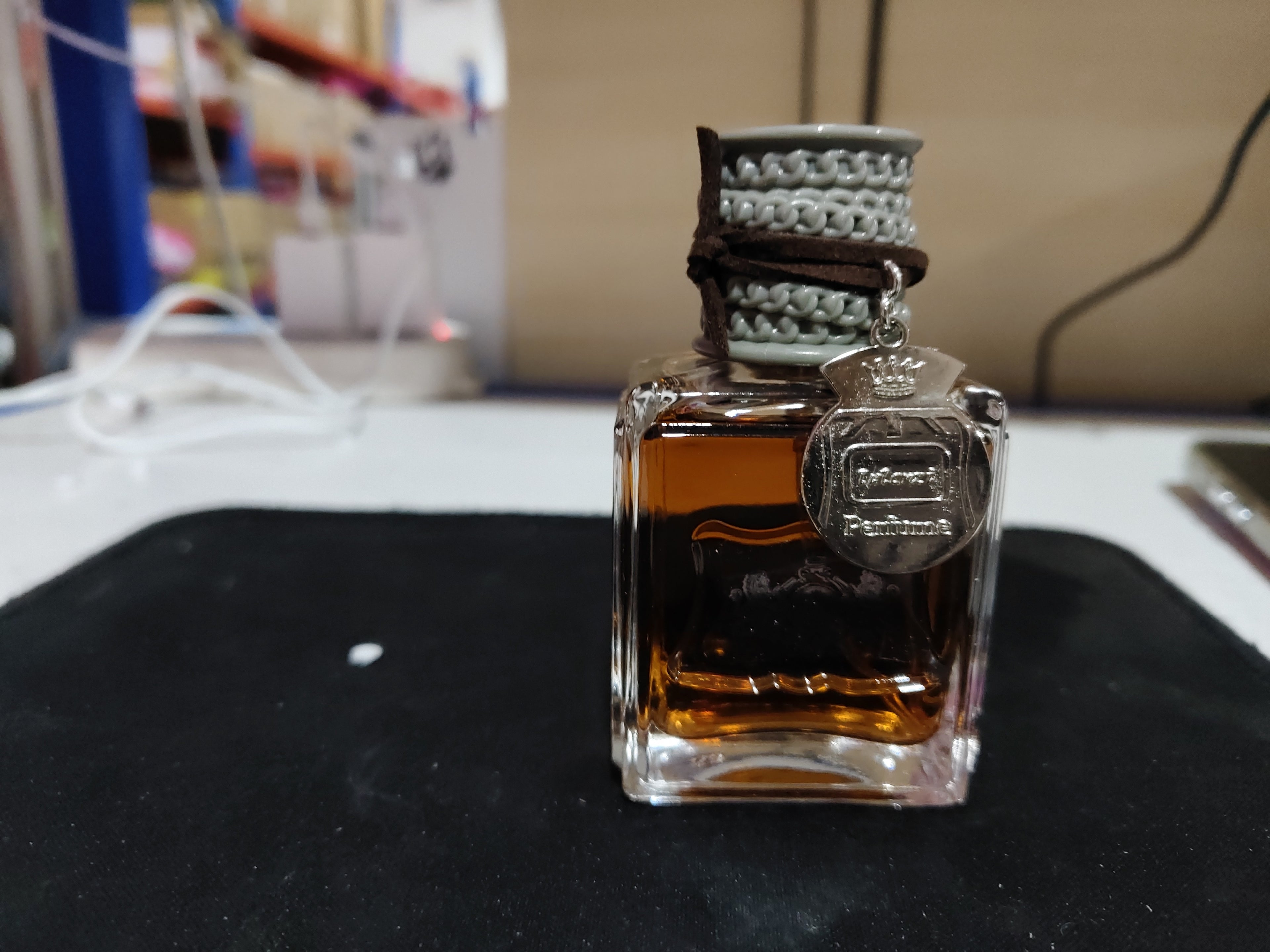 Perfume ligero de larga duración Dirty Words para hombre