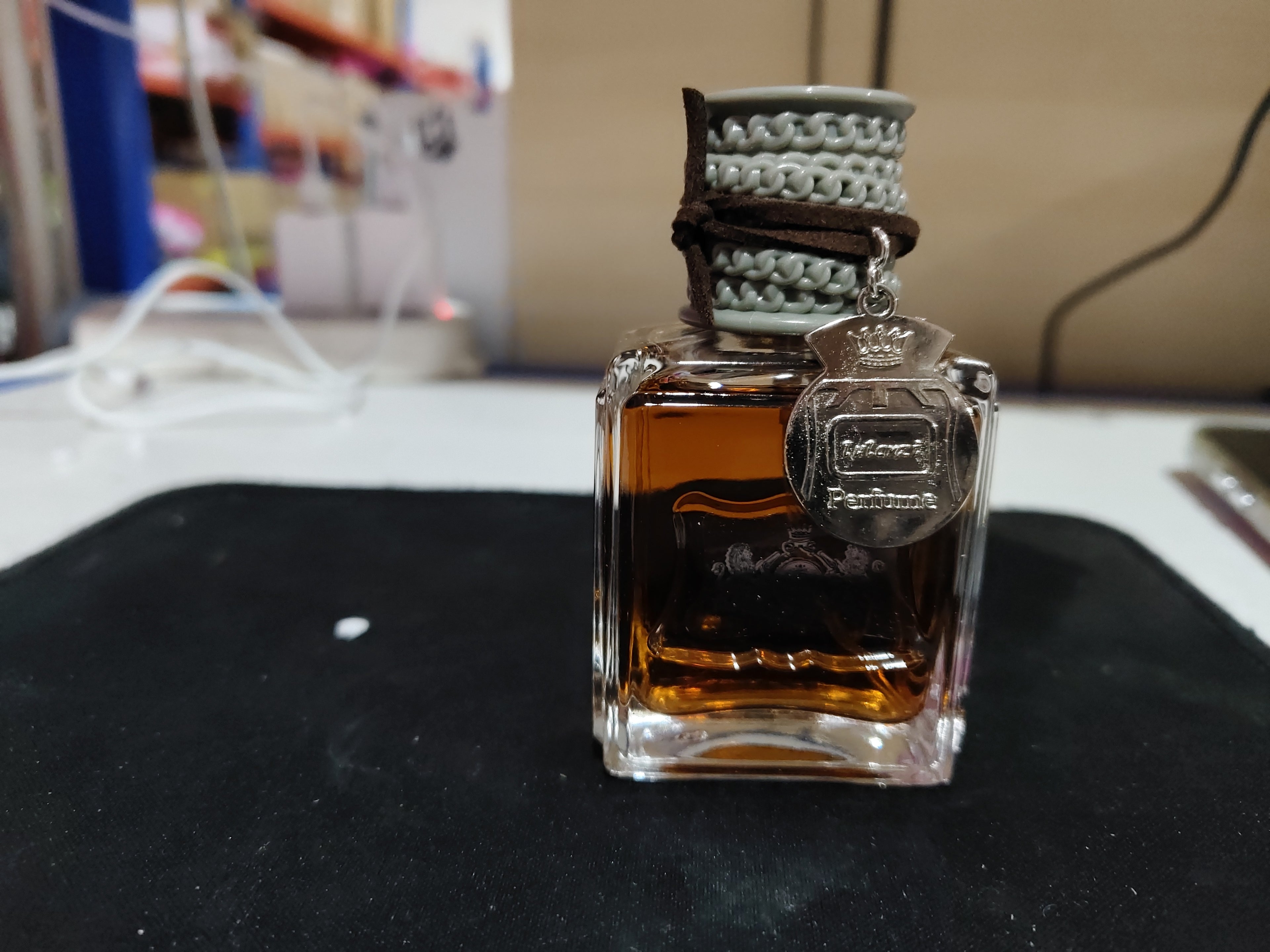 Perfume ligero de larga duración Dirty Words para hombre